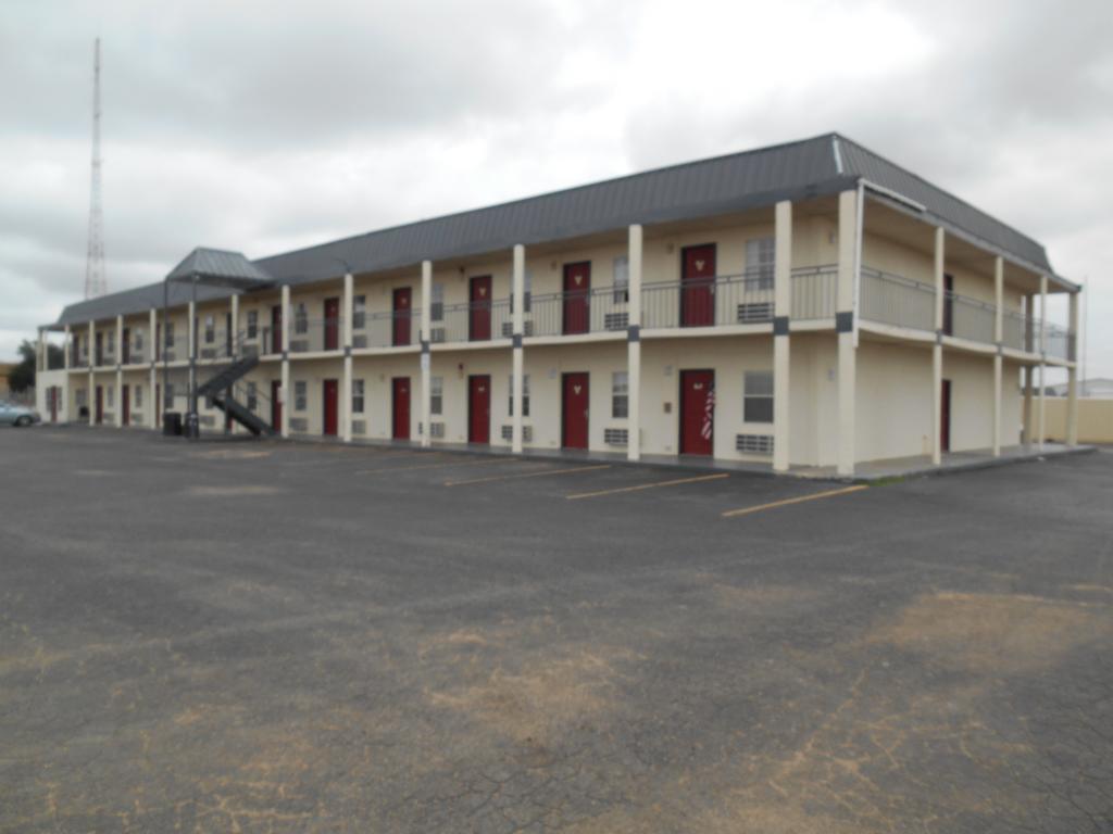Super 7 Inn Midland Exterior foto