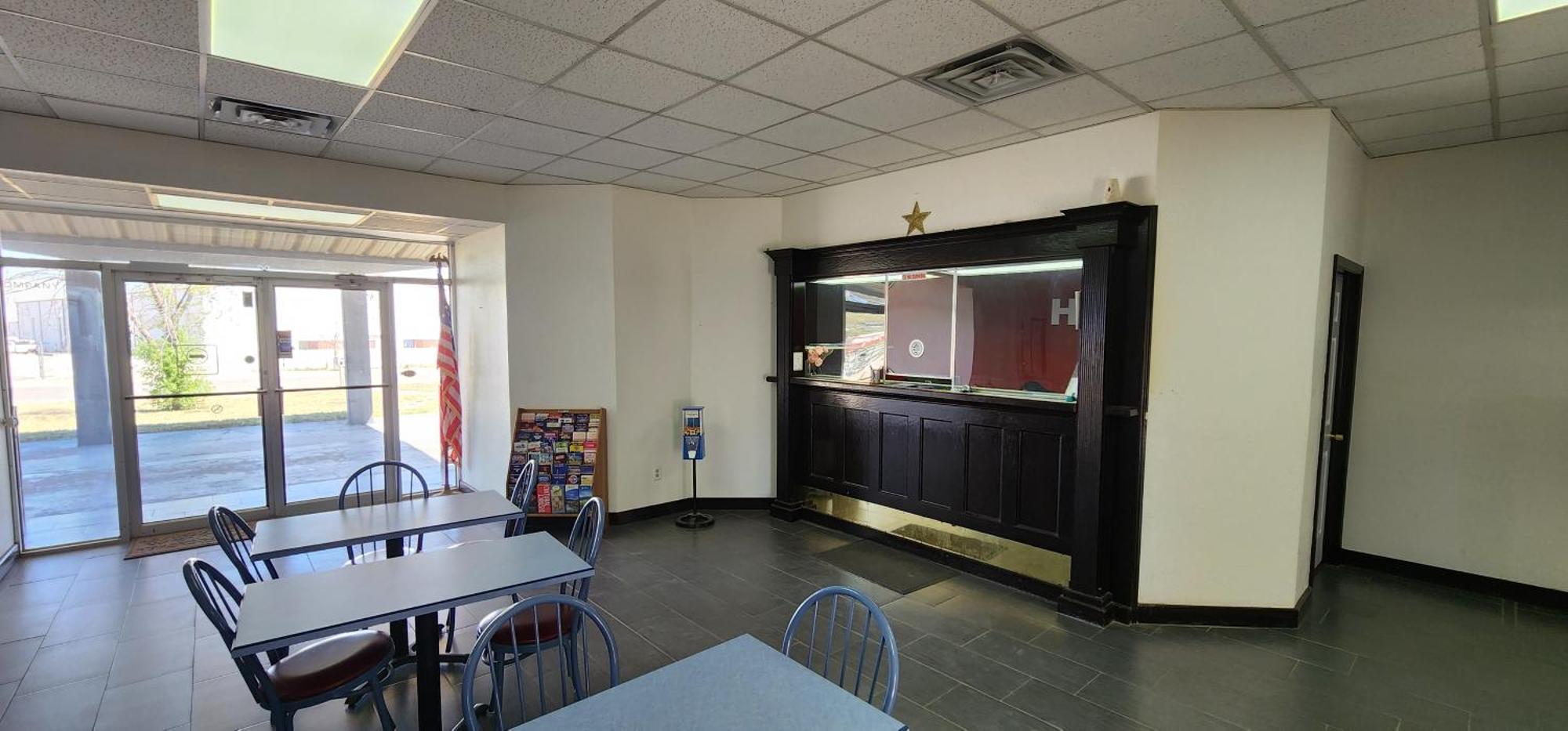 Super 7 Inn Midland Exterior foto